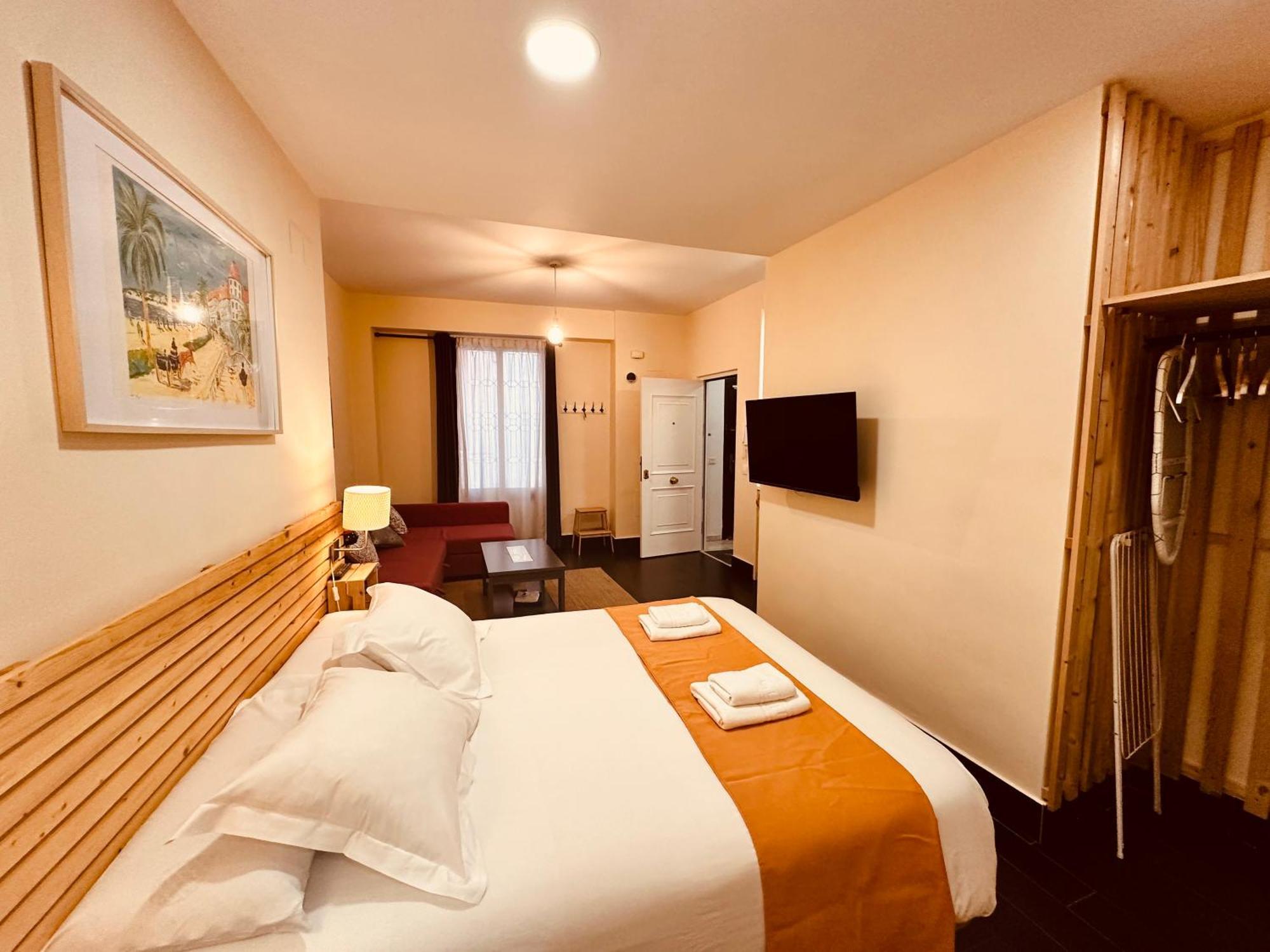 Apartament Aym Places Maestranza Sewilla Zewnętrze zdjęcie